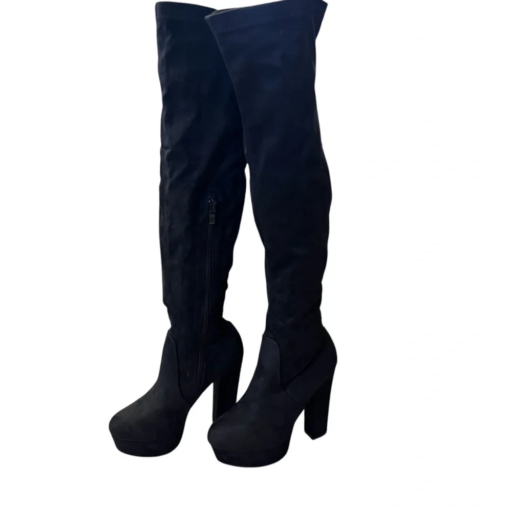 Perphy  NIB Women’s Black Over-the-Knee Heeled Boots with Platform Sz. 6